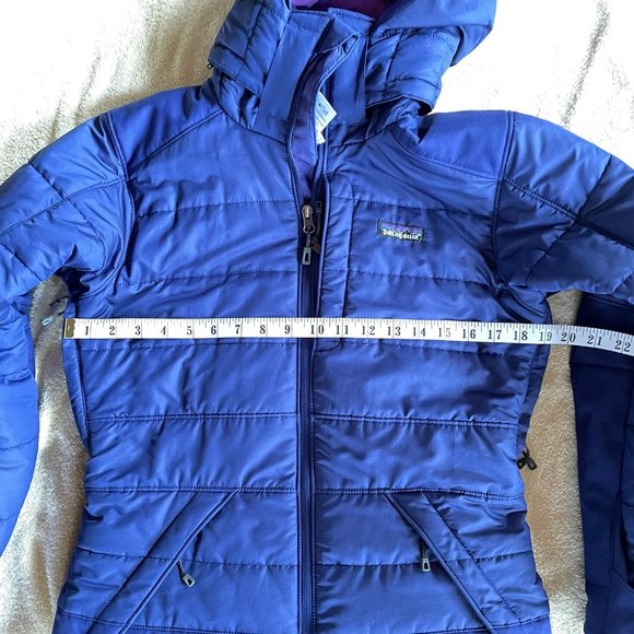 Patagonia Women’s Jacket - Picture 4 of 8